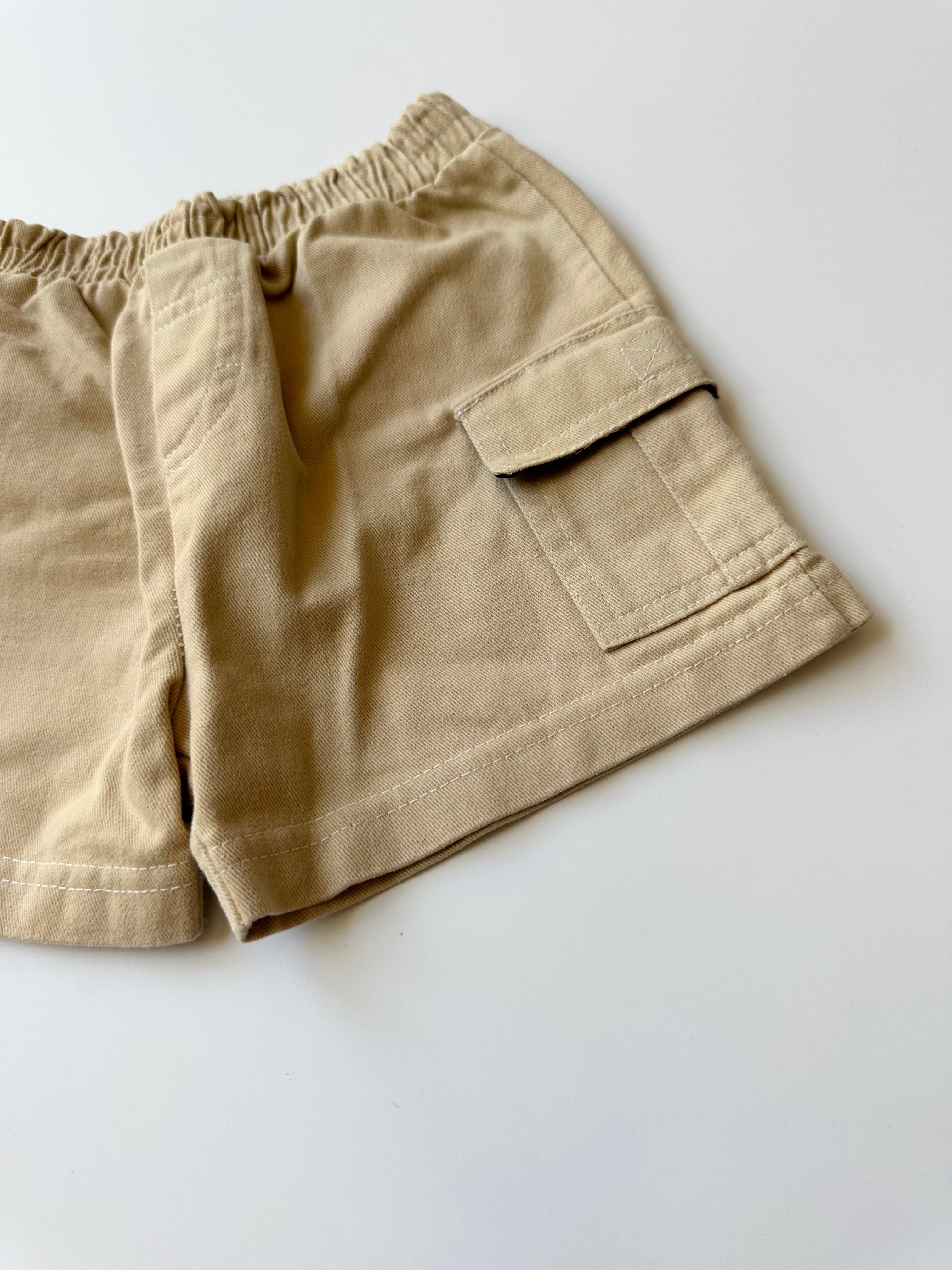 Vintage Disney Merch ❤️ Beige Cargo Shorts 6-9 Months