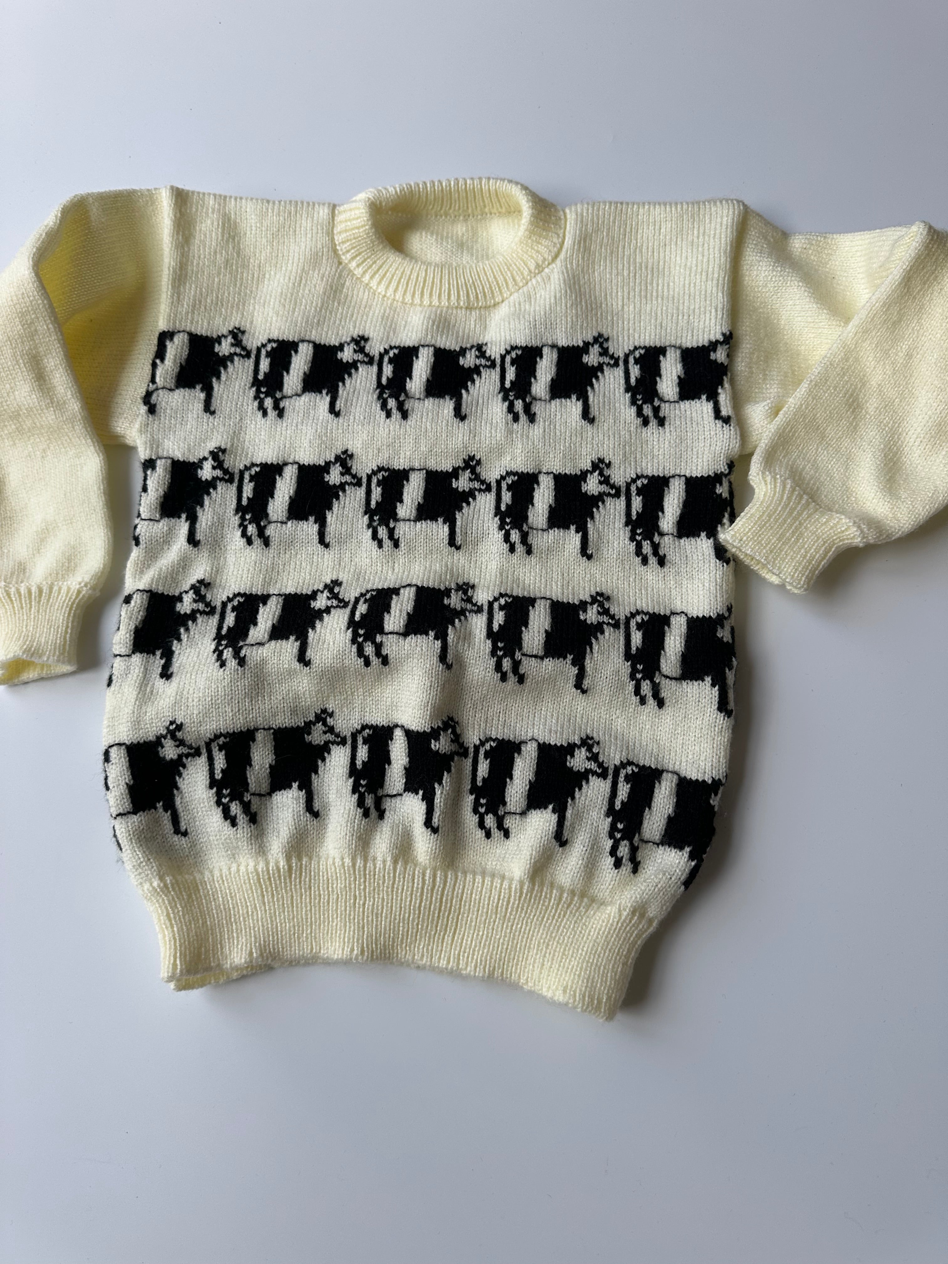 Knitted Cow Jumper 🐄 3-5 Years
