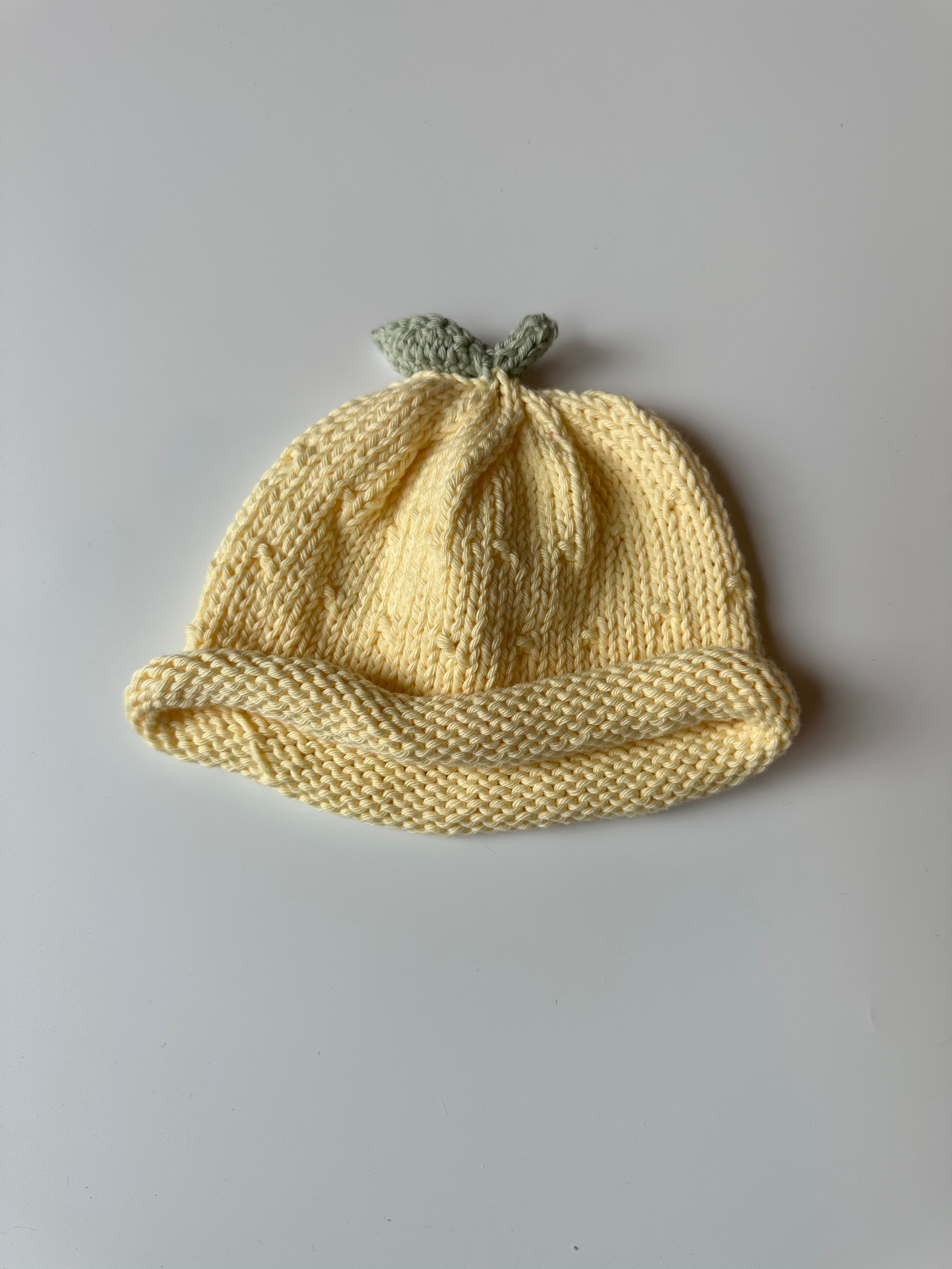 Hand Knitted Lemon Baby Hat 0-6 Months 🍋