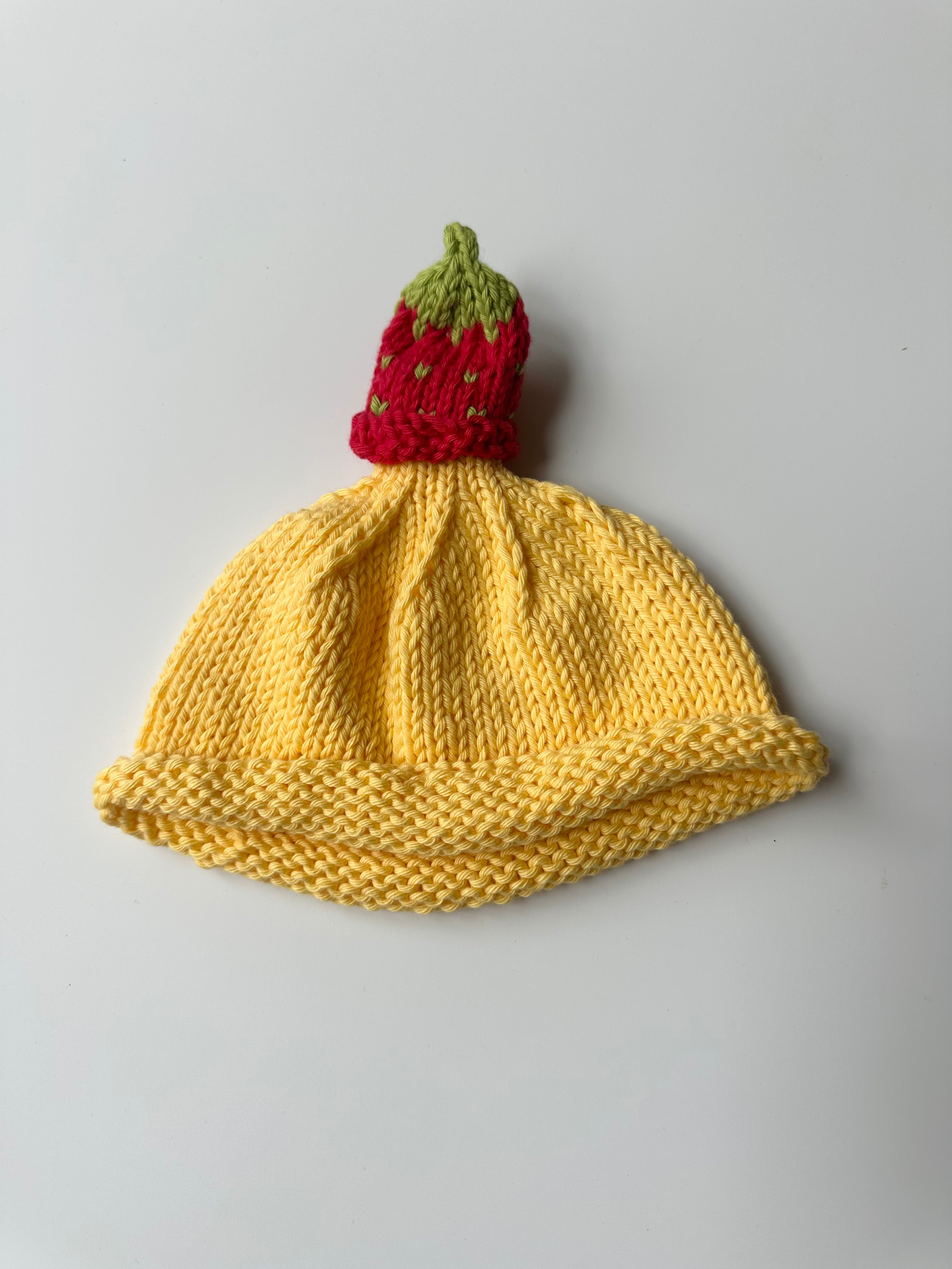 Hand Knitted Strawberry Duck Hat 0-6 Months