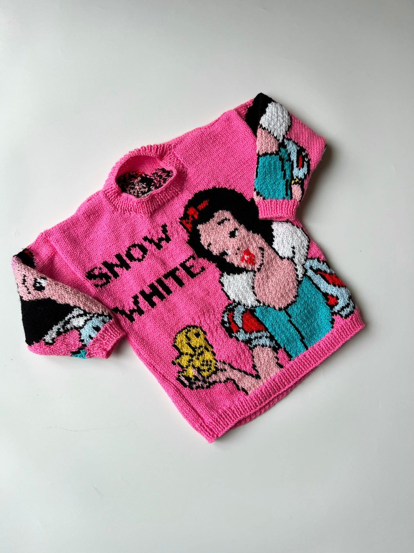 Hand Knitted Pink Snow White Jumper 2-4 Years